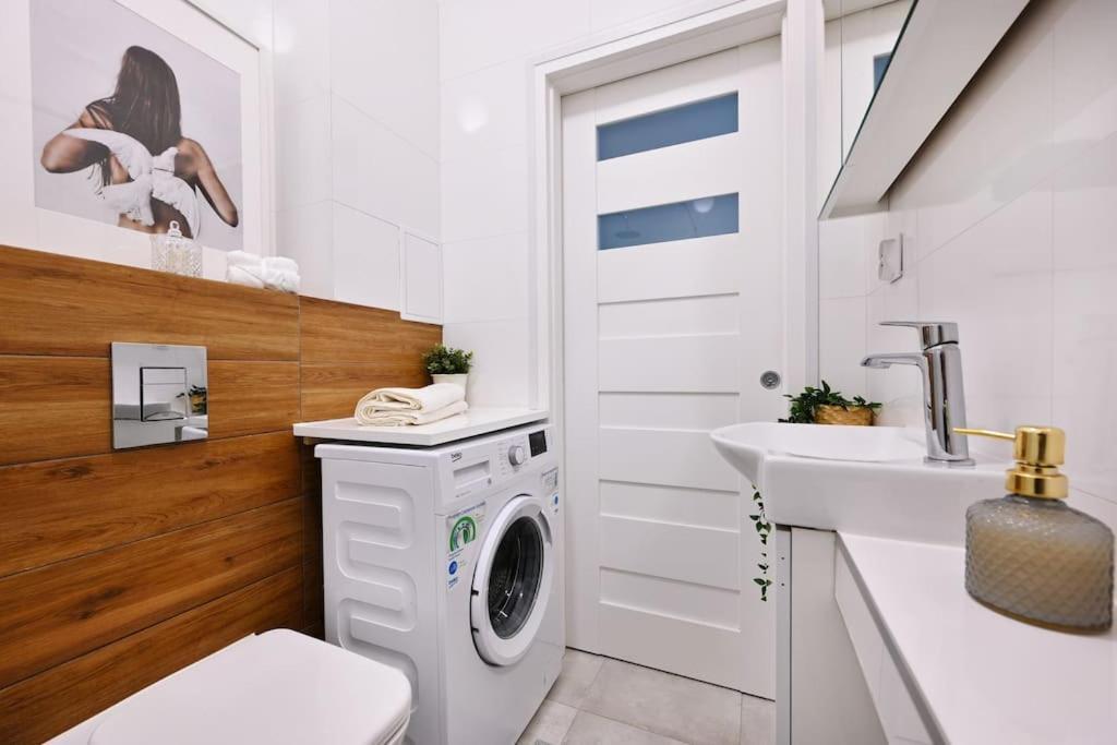 Apartament Saska Kepa -Ul. Francuska 2' Min Warszawa Zewnętrze zdjęcie